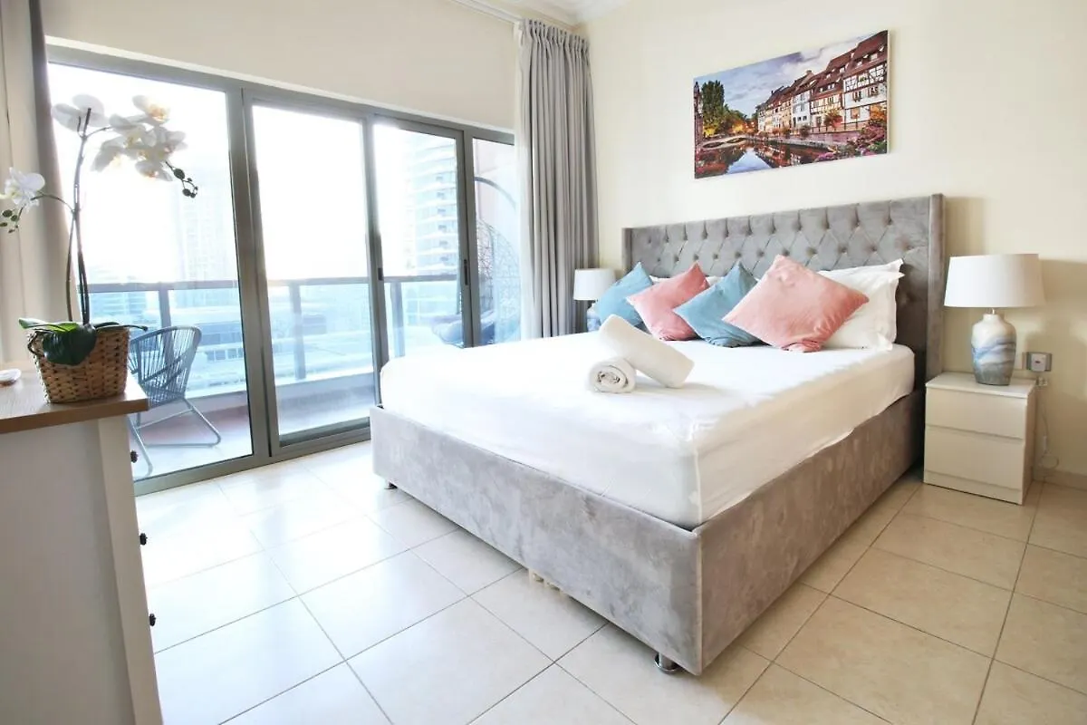 1Bedroom Apartment In Dubai Marina Near To Beach & Metro Z1006