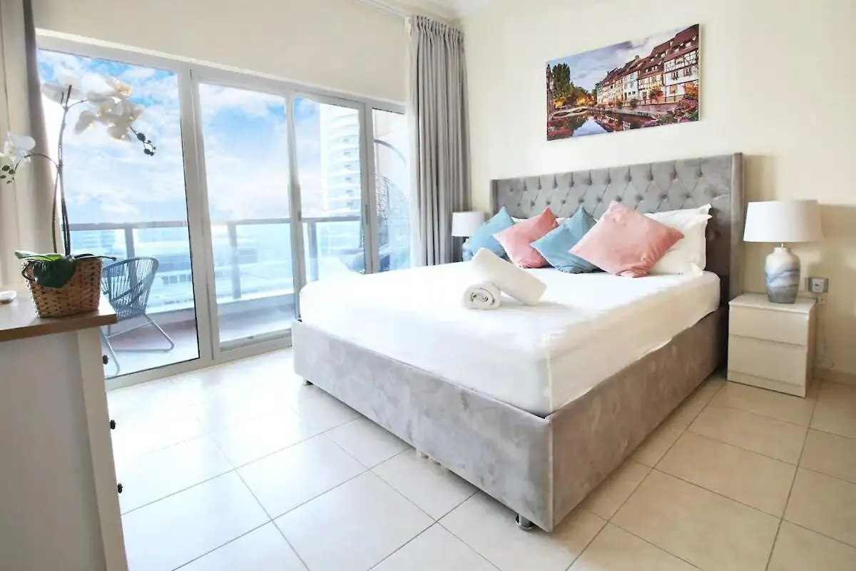 1Bedroom Apartment In Dubai Marina Near To Beach & Metro Z1006